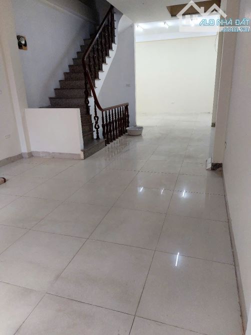 Cho thuê nhà NGHĨA ĐÔ, Hoàng Quốc Việt. 20 triệu/tháng. Phù hợp Ở kết hợp làm VP, KD Onl - 3