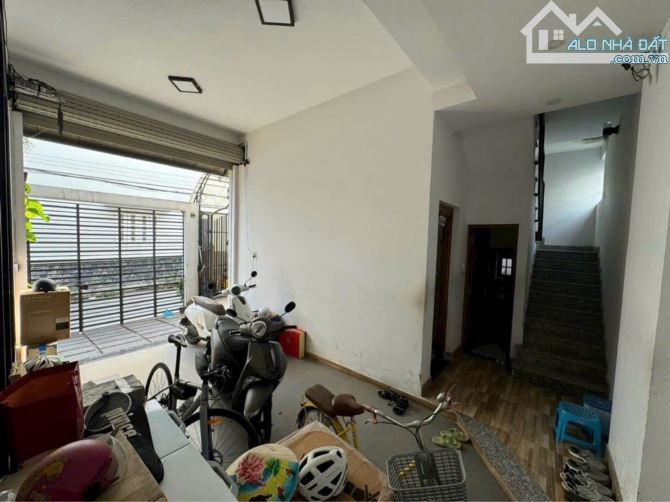 Bán toà nhà 4 Tâng Góc 2 Mặt Tiên Thông Thoáng Đường Số 11, Trường Thọ, Thù Đức. Sát CC Me - 4
