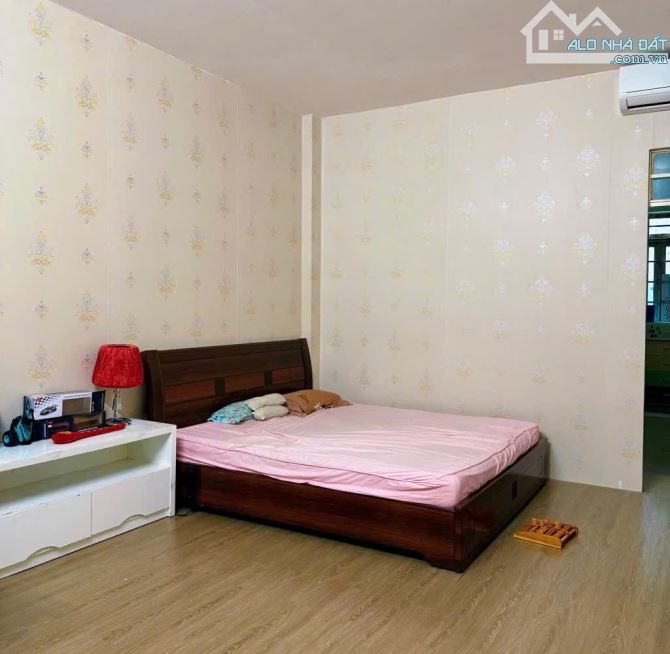 Bán nhà Đinh Công Tráng mặt tiền đẳng - 4