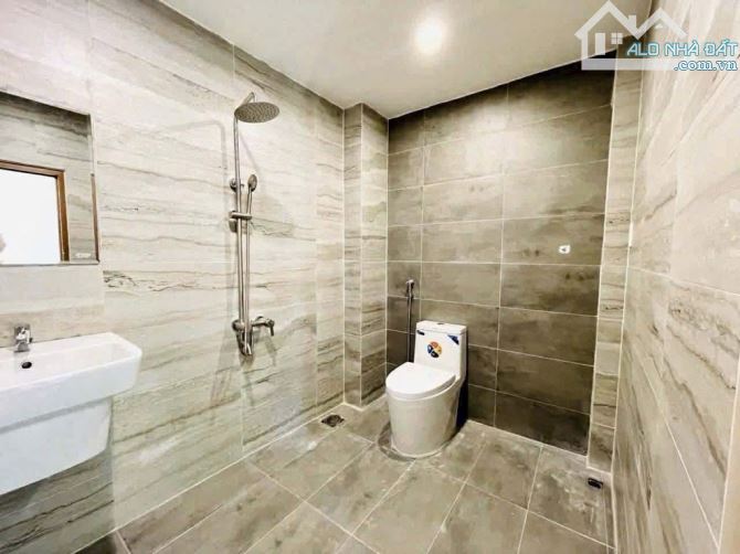 🔆 NHỈNH 3 tỷ có ngay NHÀ 3 TẦNG PHẠM NHỮ TĂNG 📍dt51m2 ngang 10m 👉🏻 Công năng nhà đầy đ - 8