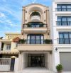 NHÀ PHỐ 4 TẦNG CÓ THANG MÁY HIỆN ĐẠI, FULL NỘI THẤT, ÔTÔ TRONG NHÀ, NGAY TRUNG TÂM ĐÀ LẠT