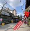 Bán đất tặng nhà 4 tầng cho ai thích cải tạo xây mới CHDV 6 tầng. Ngay Emart Phan Huy Ích