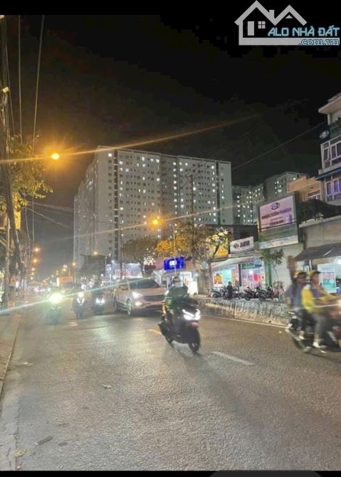 90M- 9,4 Tỷ - 4 TẦNG - PHAN VĂN HƠN- TÂN THỚI NHẤT Q12 - ĐƯỜNG 10M, XE Ô TÔ QUAY ĐẦU - 10