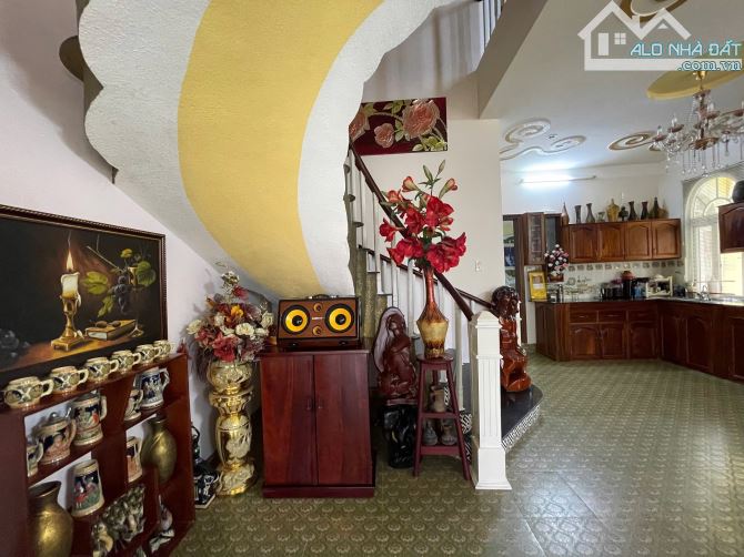 Biệt thự tại phường Tây Nha Trang. Đường hẻm Lương Định Của ❇️250m2, ngang 11.5m2 giá 6 tỷ - 2