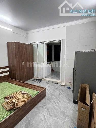Cho thuê căn hộ mới đẹp, đủ nội thất , tập thể cán bộ nhân viên trường xiếc Việt Nam