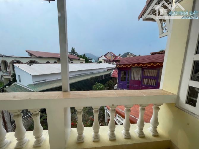 Biệt thự tại phường Tây Nha Trang. Đường hẻm Lương Định Của ❇️250m2, ngang 11.5m2 giá 6 tỷ - 3