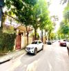 Hạ 15ty- Bán Gấp BT KDT Bán Đảo Linh Đàm- vỉa hè rộng- mặt vườn hoa- 255Mx4T- mặt tiền 14M