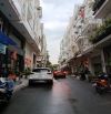 XE HƠI ĐẬU CỬA - QUẬN 7  HOÀNG QUỐC VIỆT - KHU ĐÔ THỊ PHÚ MỸ HƯNG. - 4.2m x 12.5m_ 10.1 Tỷ