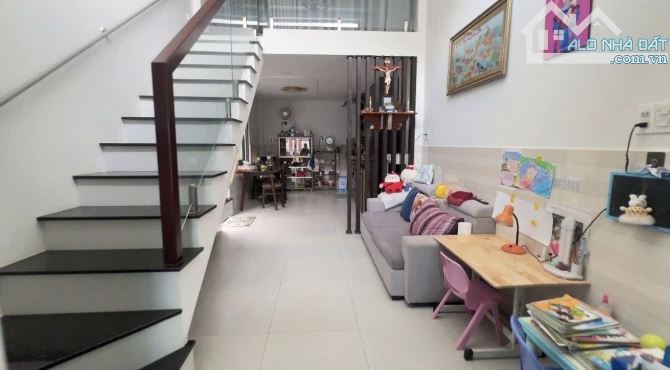 GIỜ CHỐT ĐÃ ĐẾN - BỎ LỠ SẼ KO CÓ CĂN THỨ 2 -100M2 SỔ RIÊNG HẺM XE HƠI TAM BÌNH 3.25 TỶ - 2