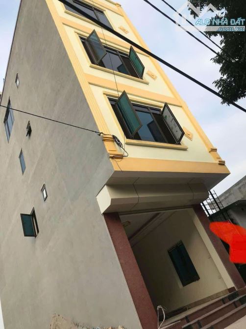 CHÍNH CHỦ:  gửi bán nhà trọ 4 tầng Môn Tự- Nam Sơn. Bắc Ninh. Dt 70m2 MT 4,32m sẵn dòng ti - 3