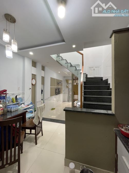 Nhà đẹp 2 tầng Hẻm xe hơi Bờ Bao Tân Thắng ngay AEON Tân Phú - 6