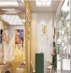 9.9 tỷ/70 m2/ Shophouse Tầng 1 Chân Đế Chung Cư/ Linh Đàm