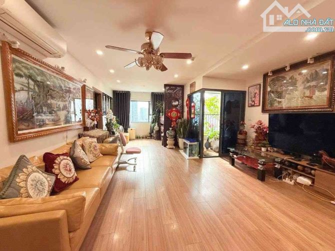 Căn hộ chung cư Amber RiverSide 622 Minh Khai DT 110m2- hàng xóm Time City- Đầy đủ nội thấ