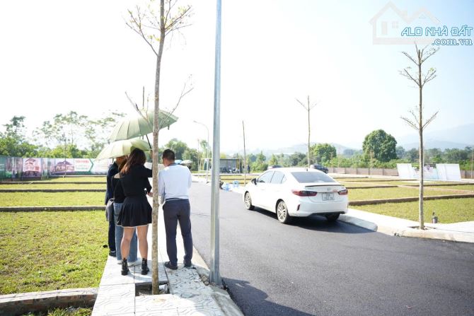 BÁN ĐẤT THỔ CƯ PHÚ CÁT, HÒA LẠC, 100M2, Ô TÔ TRÁNH, 3.8 TỶ