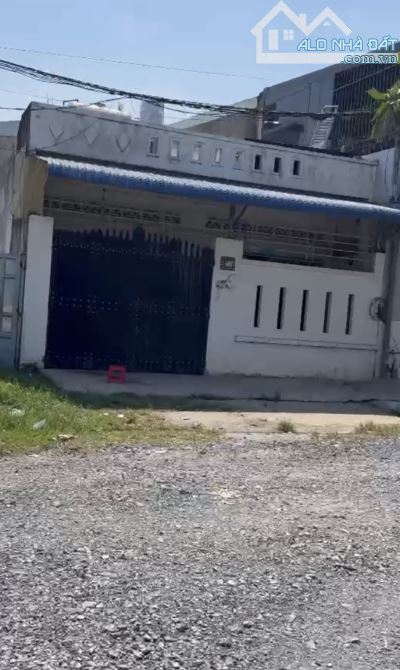 BÁN ĐẤT TẶNG NHÀ C4 – NGAY KDC VĨNH PHÚ 2-140M GIÁ CHỈ 5.8 TỶ TL - 3