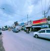 Bán nhà mặt tiền Bùi Văn Hòa gần ngã 4 Tân Cảng ICD, Biên Hòa, 309m2, giá 11 tỷ.