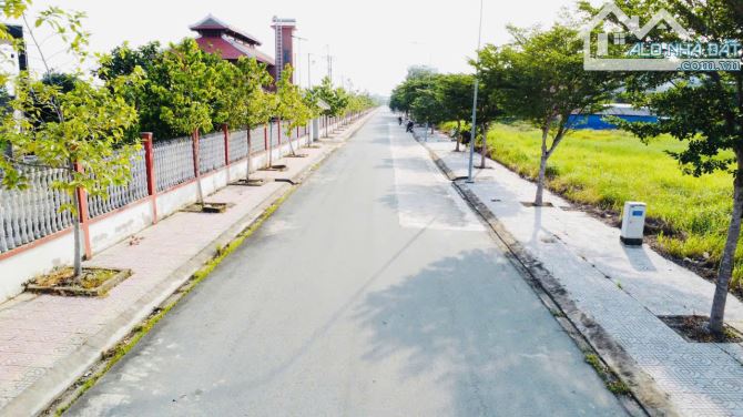KDC Tân Đô, nhanh thì còn, chậm thì hết nền đẹp - 2