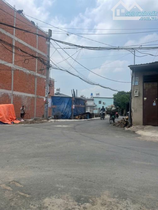 BÁN ĐẤT MẶT TIỀN NHỰA 6M ĐÔNG THẠNH, HÓC MÔN - 10X25M - 3