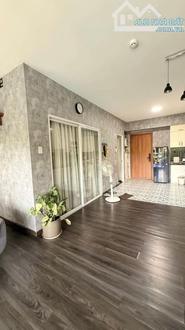 Căn hộ 55m2 mặt tiền đỗ xuân hợp ,sát cầu nam.lý ,gần global city ,sổ hồng riêng full thất - 3