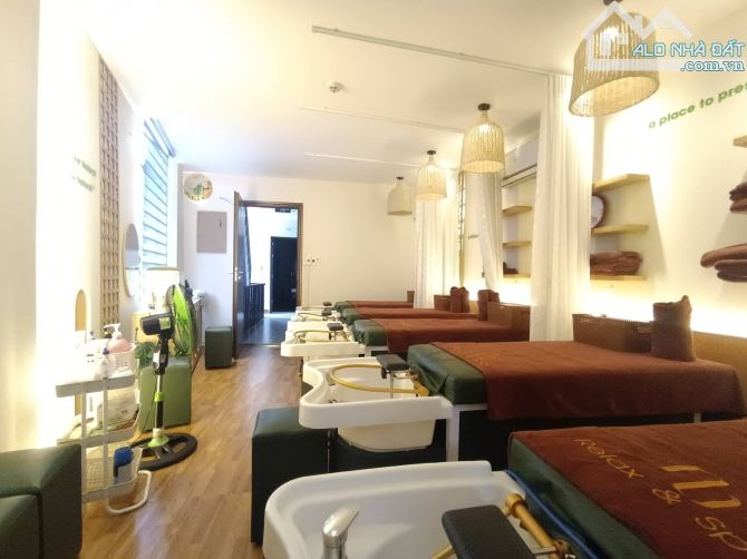 Cho thuê nhà  6 tầng 8 phòng thang máy đường Chính Hữu, Sơn Trà. giá 42tr.làm spa phù hợp - 3