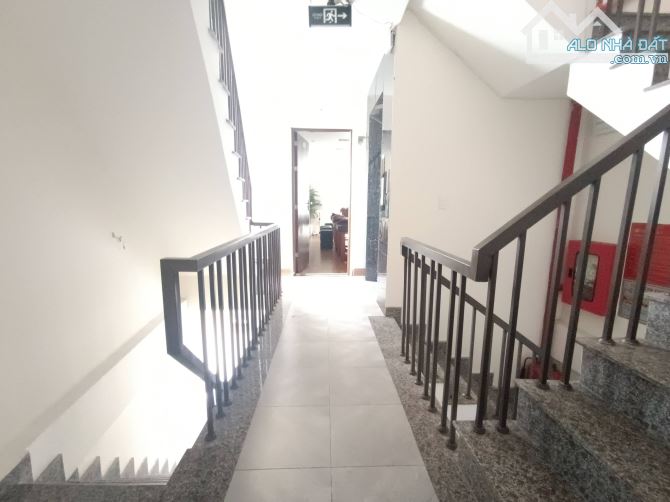 Cho thuê nhà  6 tầng 8 phòng thang máy đường Chính Hữu, Sơn Trà. giá 42tr.làm spa phù hợp - 6
