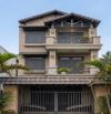 GIẢM MẠNH 1 TỶ TRONG 7  NGÀY –  NHÀ ĐẸP 3 TẦNG KIÊN CỐ 179M² – 5PN – SÁT PHÚ HỮU