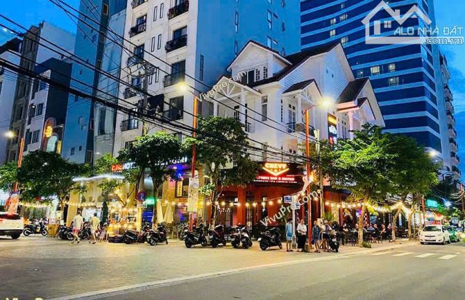 Bán Lô Góc 2MT đường Huỳnh Thúc Kháng-Gần Cầu Rồng-DT 143m2-Quận Hải Châu- Giá 24 Tỷ