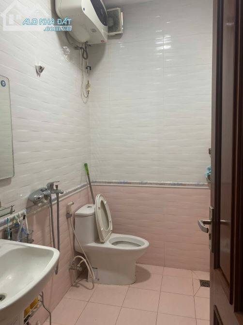CHO THUÊ NHÀ NGUYÊN CĂN – THỤY KHUÊ, TÂY HỒ, HÀ NỘI 5