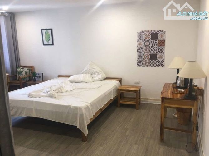 💥HOÀN KIẾM - NHÀ TẦM TIỀN 20 TỶ - KHÔNG CÓ CĂN THỨ HAI - MT GẦN 5M - 5 TẦNG - KD TỐT - 3