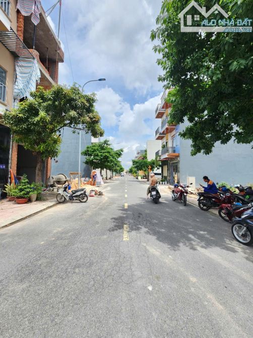Bán đất 4.5x15m, đường N1 KDC Lê Phong An Phú 1 p.An Phú - 2