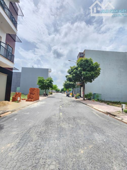 Bán đất 4.5x15m, đường N1 KDC Lê Phong An Phú 1 p.An Phú - 3