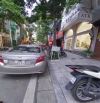 9,5 TỶ - LÝ NAM ĐẾ * HOÀN KIẾM,1 NHÀ RA SÂN CHUNG CHƠI RỘNG MÊNH MÔNG,VÀI BƯỚC RA MẶT PHỐ