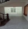 Cho thuê nhà tại Đường Bưởi: Diện tích đất: 120m2 , xây 75m2 x 5 tầng. giá 29 triệu/ tháng
