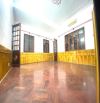 CHI THUÊ NHÀ 4 TẦNG ĐƯỜNG NGÔ QUYỀN GẦN CẦU SÔNG HÀN - 105M2 NGANG 9M PHÙ HỢP LÀM VĂN PHÒN