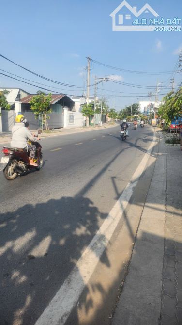 Cho thuê kho, nhà xưởng 2000m2 tại 41/7 Khu phố 17, phường Trung Mỹ Tây, 170 triệu VND