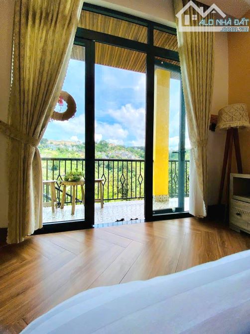20 TRIỆU CHO THUÊ NHÀ NGUYÊN CĂN CÓ SÂN VƯỜN RỘNG 700 m² ĐƯỜNG HOÀNG HOA THÁM P10 ĐÀ LẠT - 2