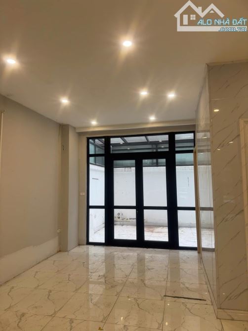 Cho thuê 15 căn Liền Kề, Biệt Thự Trịnh Văn Bô, Xuân Phương, thang máy, oto đỗ - 3