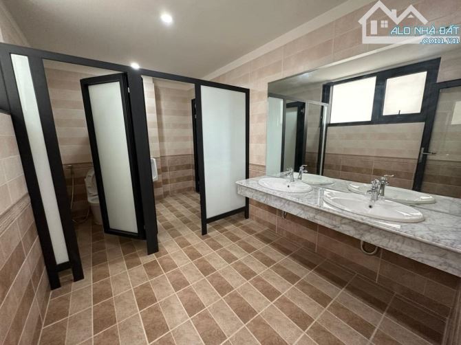Tòa Văn Phòng 10 Tầng Có Hầm Mặt Phố Q Cầu Giấy - Trần Vỹ 120m2 Mt9m Giá Siêu Đẹp - 5