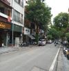 Bán nhà căn góc 2 mặt phố Đường Thành DT: 420m2 Mặt tiền: 20m. Vị trí đẹp, Giá 290 tỷ
