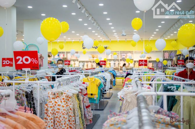 MẶT BẰNG NÚI THÀNH . 1100 M2 . TTTP siêu đẹp cho thuê - 1
