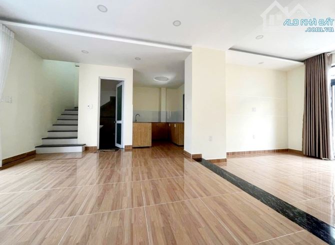 Nhà phố 2 tầng - 7.3×11m (80.3m²) - Đường nhựa ô tô - Gần cầu Long Kiểng - chỉ 5.x tỷ (tl) - 2