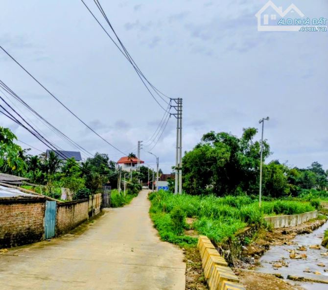 Bán đất Ba Vì, Minh Quang, gần TL415, UB xã, view núi, bám suối, 1582m, đg oto, 4.05tỷ - 1