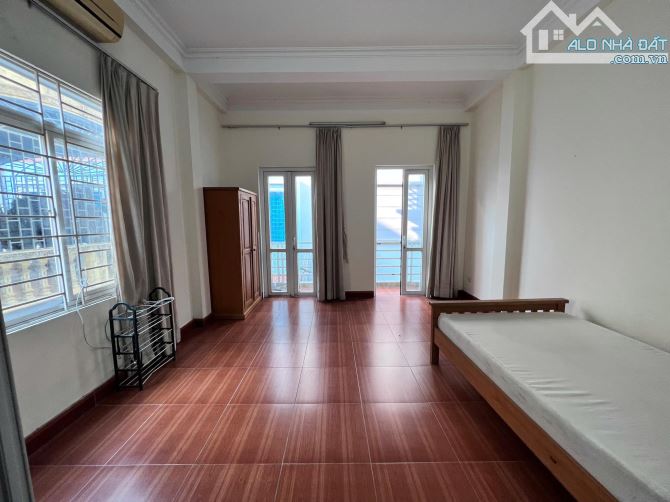 Cho thuê nhà nguyên căn Trung Kính, Cầu Giấy.  DT 45m2, 4 tầng. 4 ngủ. Giá 15 triệu/tháng - 2