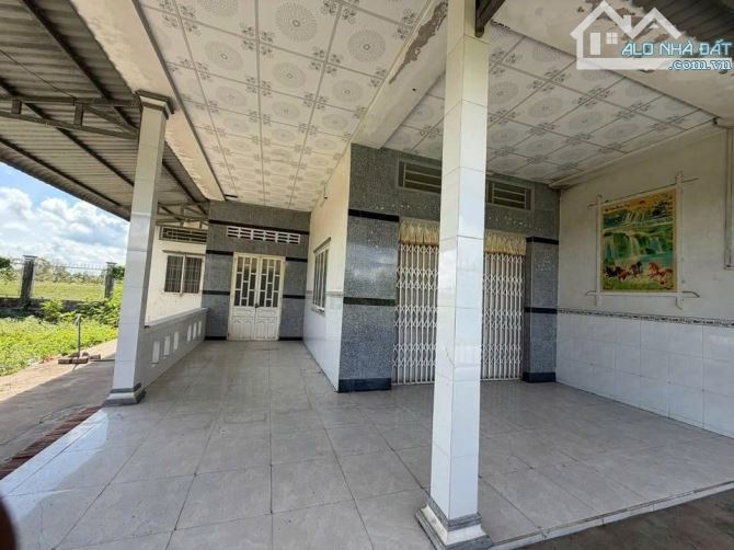 Hàng Ngôp Giá Tốt 750triệu Sổ hồng riêng bán nhanh Cănn hà ngay Tân Thông Hội Củ Chi - 2