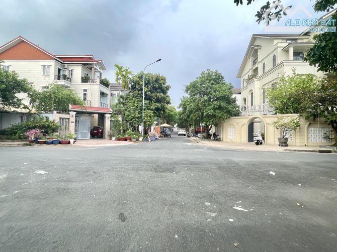 Nền biệt thự khang điền hướng đông nam giá tốt - 3