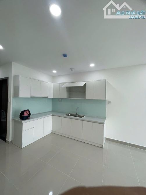 Bán Căn Hộ Western Capital 68m2 Quân 6 - 4