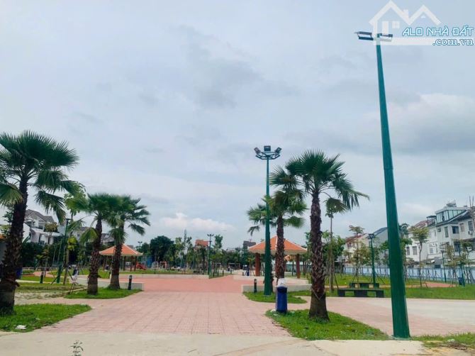 Nền biệt thự khang điền hướng đông nam giá tốt - 4
