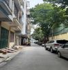11.45 tỷ - 63m2 - 5 tầng Yên Lạc, Lạc Trung - Hai Bà Trưng Phân lô oto - Kinh doanh - Lô g
