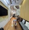 (Chính chủ) bán căn nhà phố Hoa Lư đã xây 4 tầng, 30m2, mặt tiền 4.2m, lô góc, chỉ 10.4 tỉ