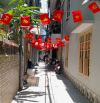 Nhình 3 tỷ, Bán gấp nhà 4 tầng khu 158 Ngọc Hà, Ba Đình, ngõ xe máy tránh
